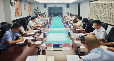 北京国家会计学院党委副书记、院长叶康涛一行来深交流座谈